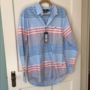 Vinyard vines men button down shirt size medium